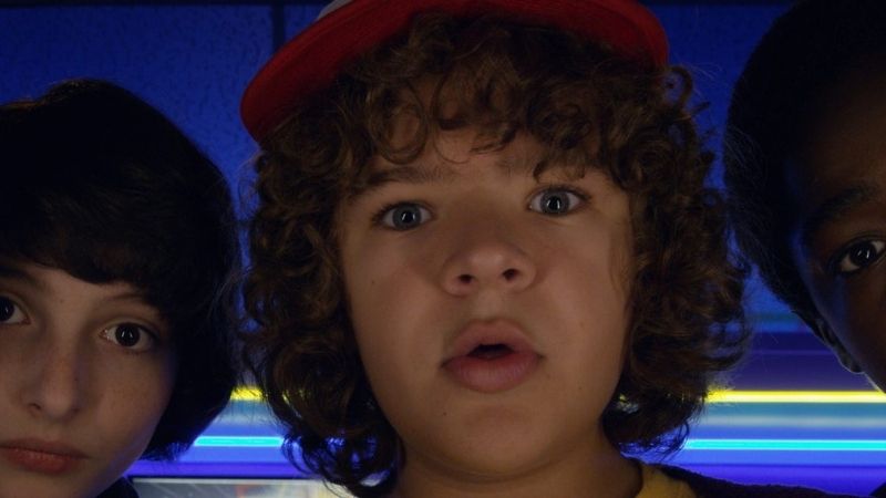dustin stranger things 2017