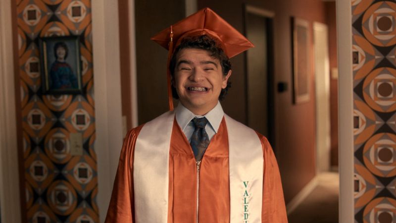 diploma dustin stranger things 5