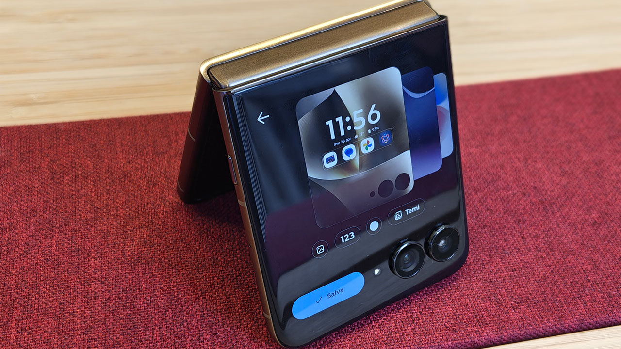 motorola razr 70 ultra cover legno top games italia