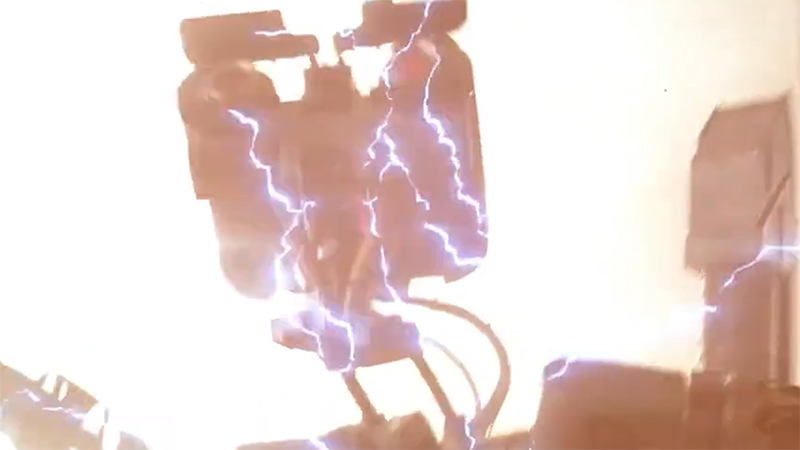 il-fulmine-che-colpisce-johnny-5-e-genera-il-corto-circuito