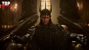 Charlie Vickers come Sauron sul trono in Gli Anelli del Potere 3