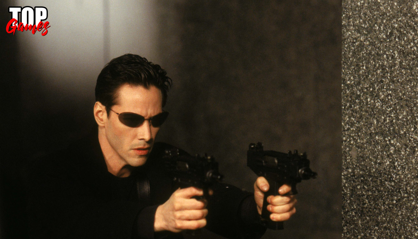 Keanu Reeves nei panni di Neo durante una scena di azione di Matrix