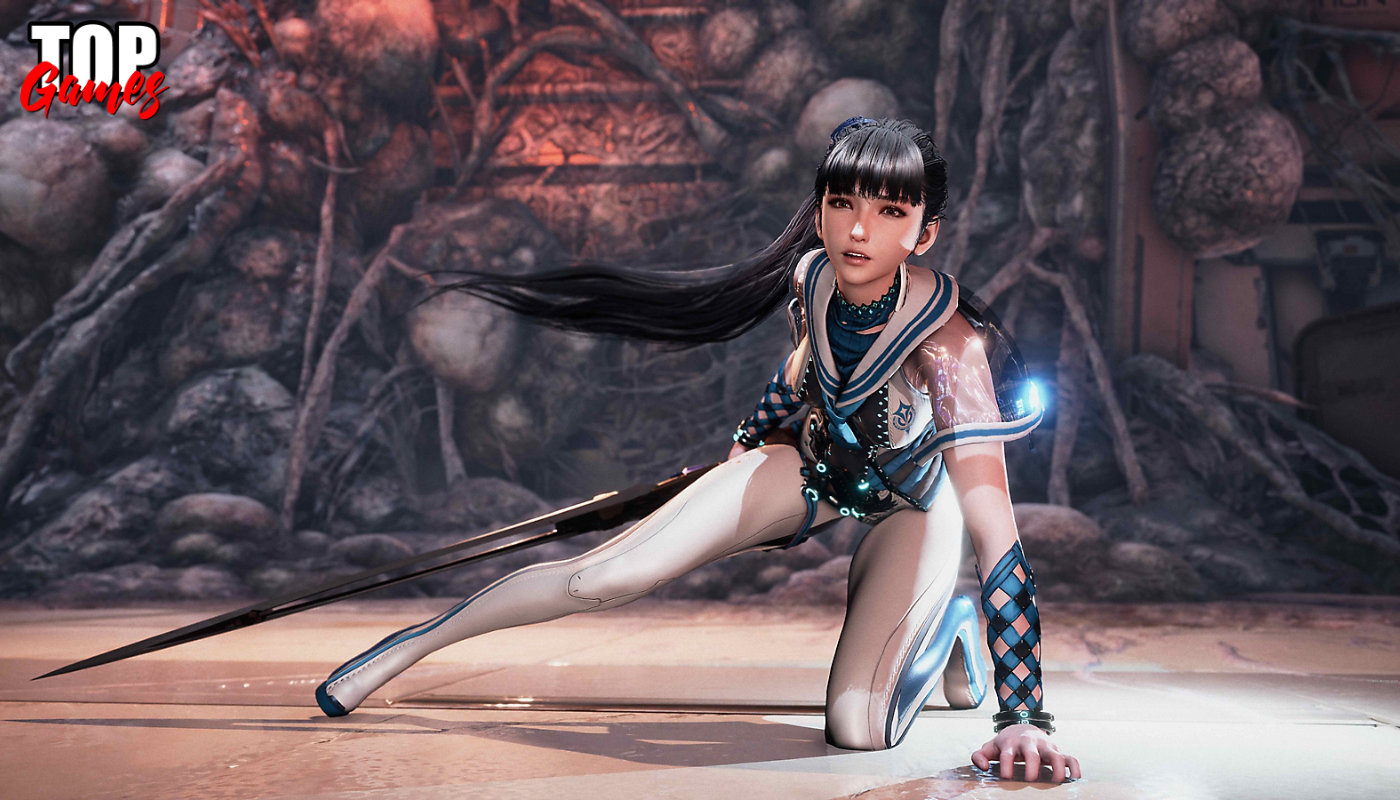 EVE con la spada tra le rovine in Stellar Blade