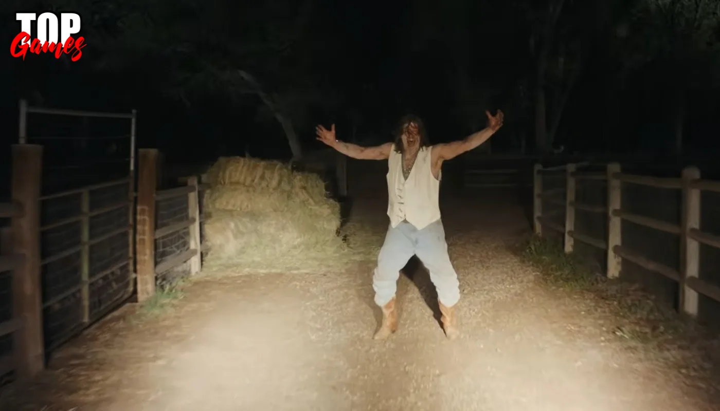 Un personaggio sospeso da terra in una scena notturna del trailer di Pendulum
